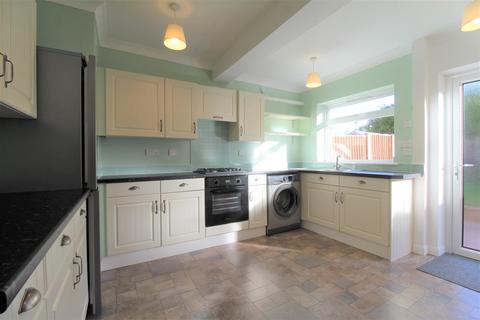 2 bedroom terraced house to rent, Wensor Avenue, Beeston, Nottingham, NG9 2HT