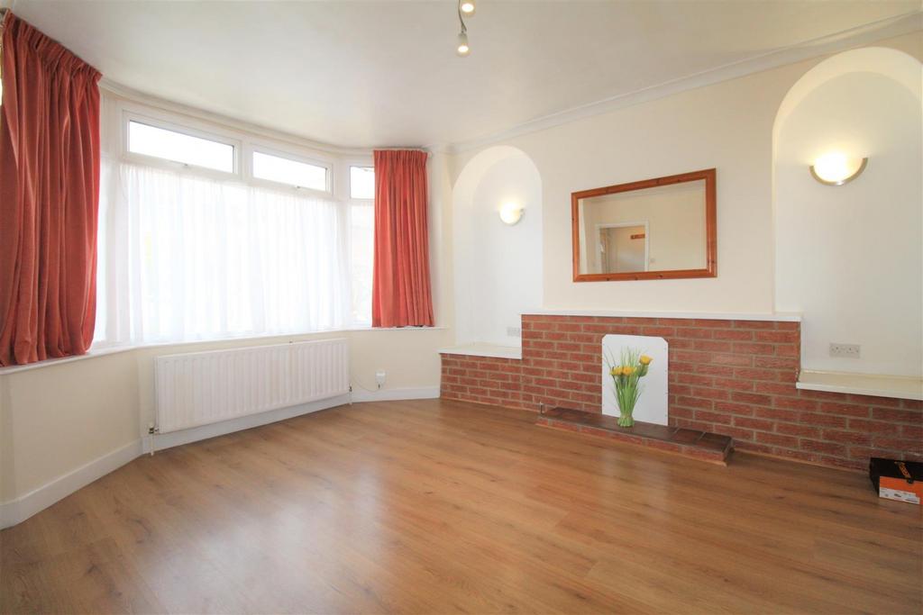 3 Living Room 2.JPG