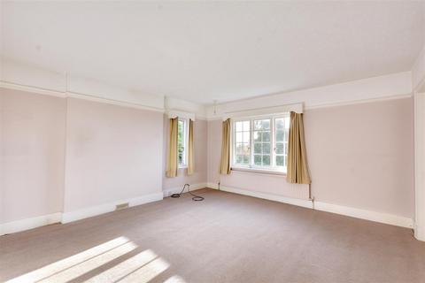 undefined, Beeston Fields Drive, Beeston, Nottingham, NG9 3NP