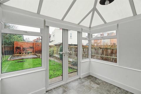 undefined, Queens Road, Beeston, Nottingham