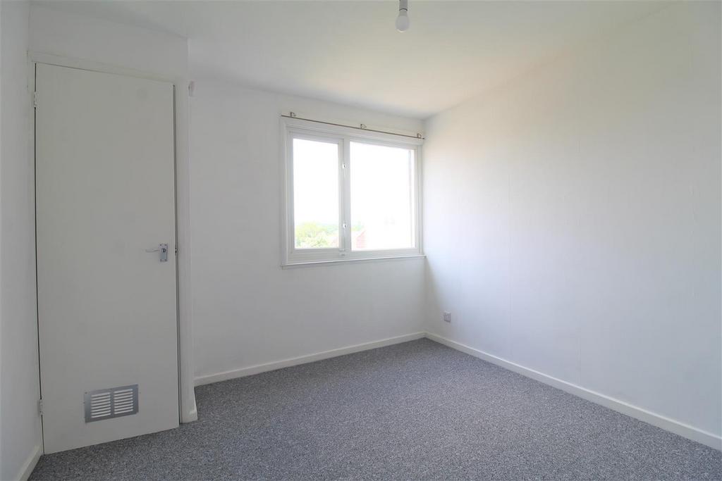 7 Bedroom 1.JPG