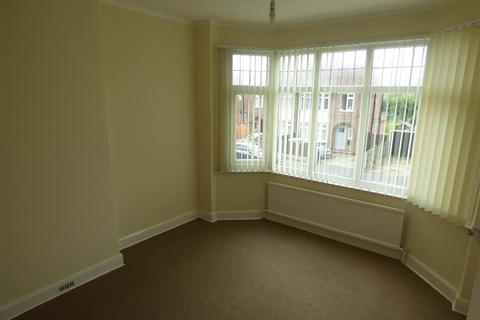3 bedroom semi-detached house to rent, Charlbury Road, Wollaton, Nottingham, NG8 1NH