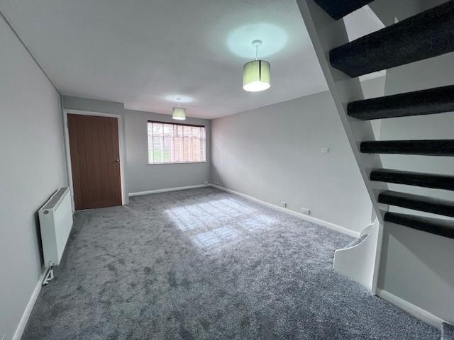 29 Tynedale Close lounge.jpg