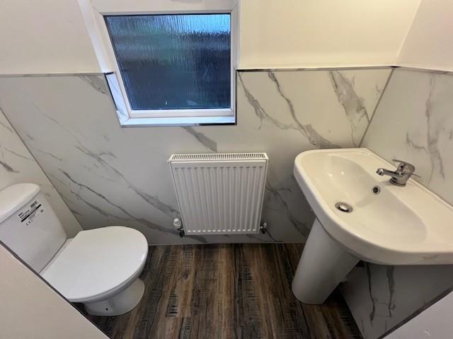 53 Hamilton Road ground floor WC.jpg