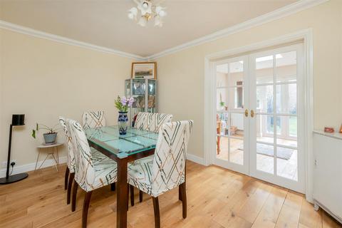 undefined, Meon Road, Mickleton