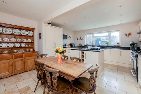 undefined, Meon Road, Mickleton