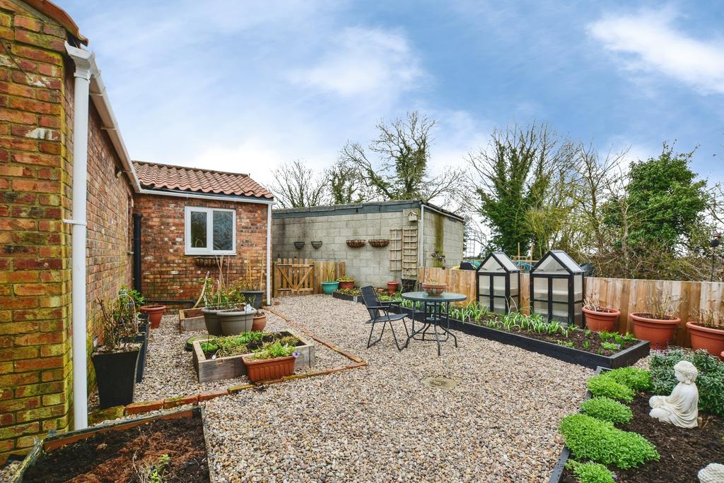 Annexe Garden