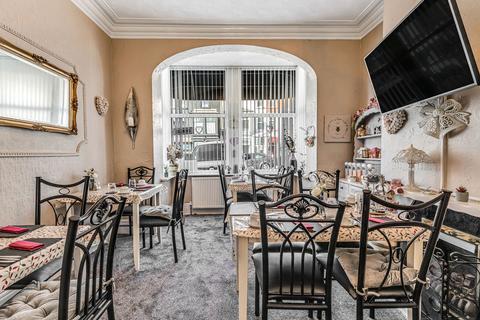 Hotel for sale, Reads Avenue, Blackpool, Lancashire, FY1 4BP