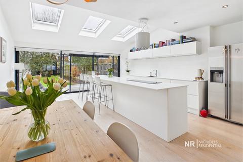 undefined, Dirdene Gardens, Epsom, Surrey. KT17