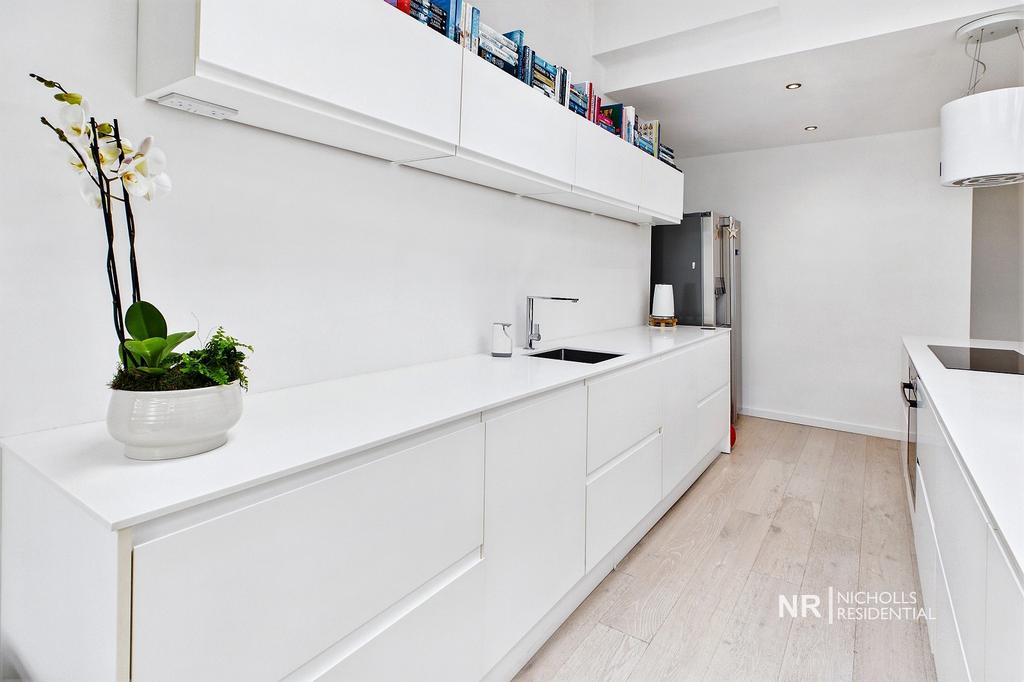 Kitchen Area Extra Photo