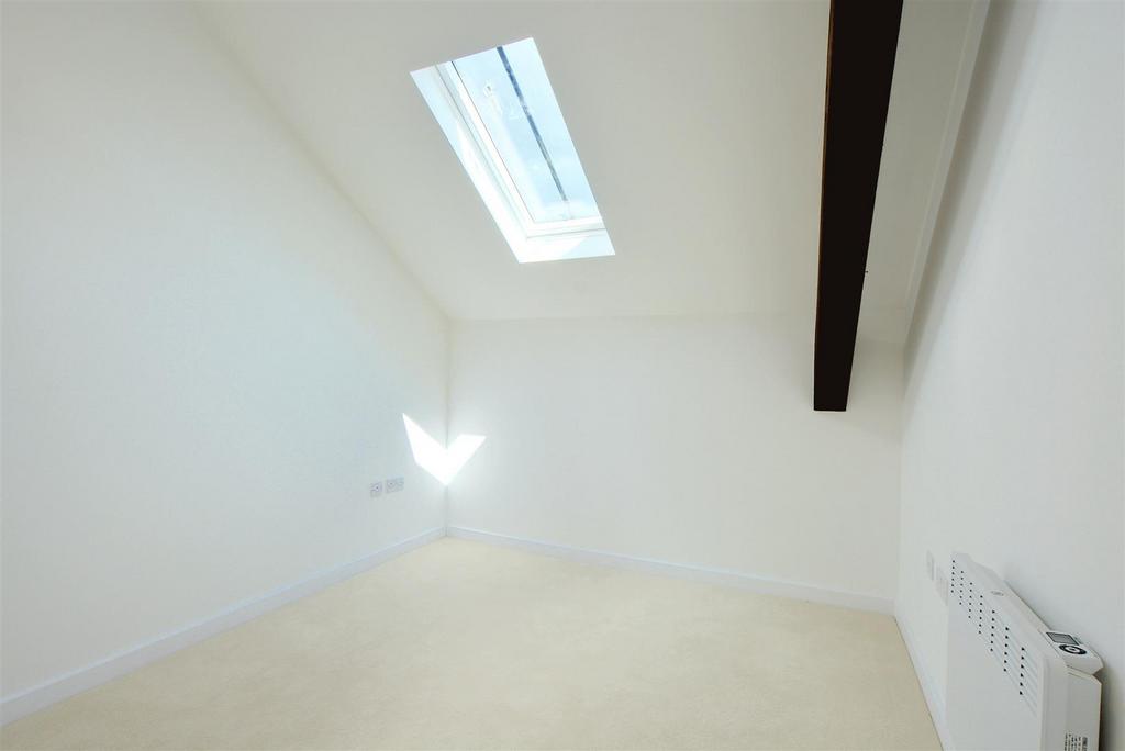 Bedroom 2.jpg