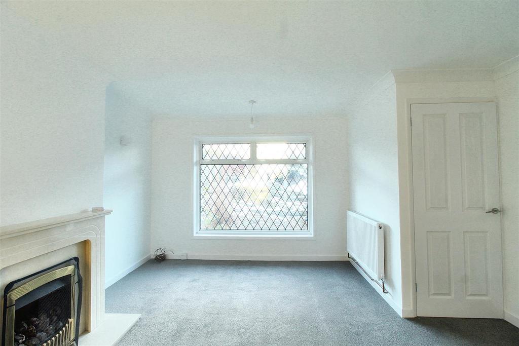 Living room 1.jpg