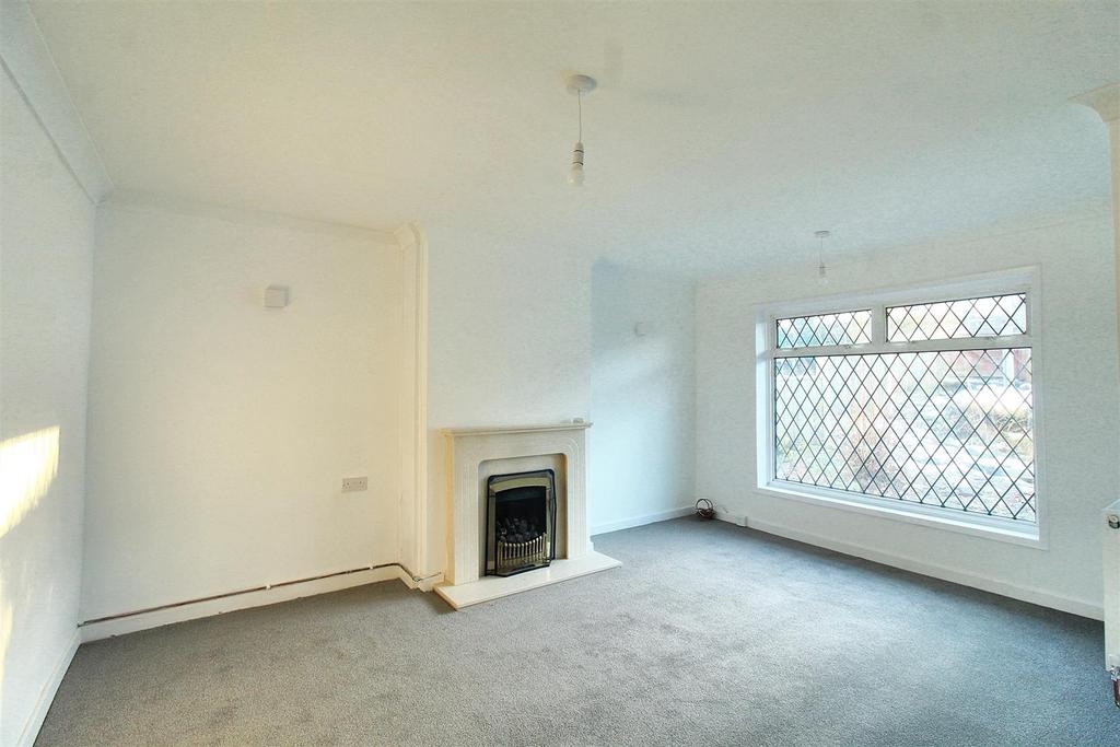 Living room 2.jpg