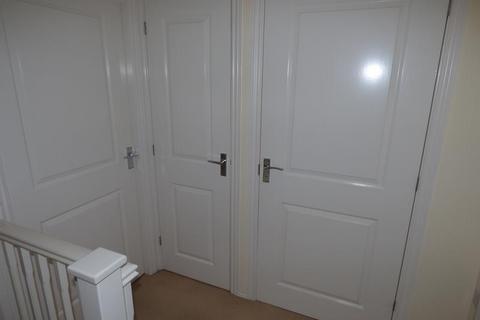 1 bedroom terraced house to rent, Charnos Street, Ilkeston. DE7 4FT