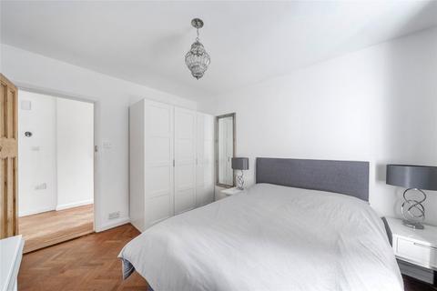 3 bedroom bungalow for sale, Ongar Close, Surrey KT15