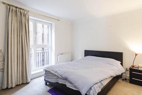 2 bedroom apartment to rent, High Timber Street EC4V, EPC:D