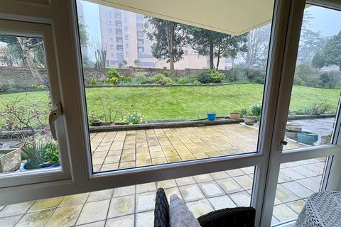 2 bedroom flat for sale, Silverdale Road, Eastbourne