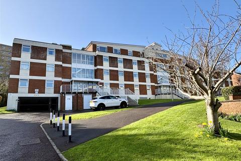2 bedroom flat for sale, Silverdale Road, Eastbourne