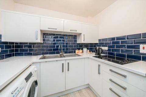 undefined, Kingston Road, New Malden KT3