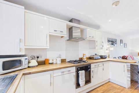 3 bedroom semi-detached house for sale, Truro Court, Sutton-on-hull, Hull, HU7 4ZS
