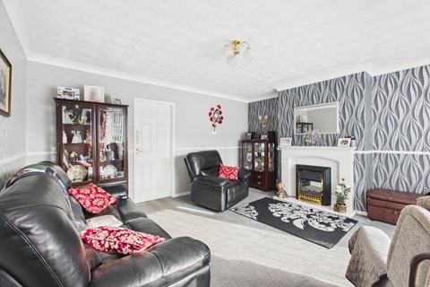 3 bedroom terraced house for sale, Sutton House Road, Hull, HU8 0NJ