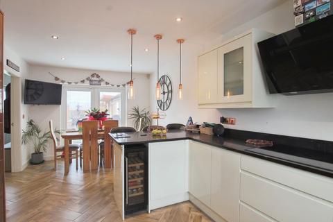 4 bedroom detached house for sale, Church Street, Burton Pidsea, Hull, HU12 9AU