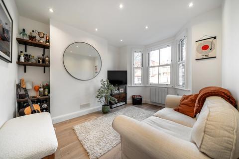 2 bedroom maisonette for sale, Page Heath Villas, Bromley, BR1