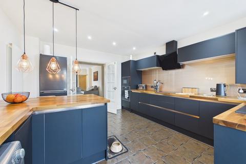 3 bedroom terraced house for sale, Bristol Road, Hull, HU5 5XN