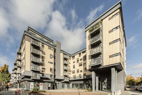 1 bedroom flat to rent, Copenhagen Street, London N1