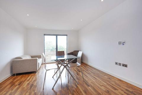 1 bedroom flat to rent, Copenhagen Street, London N1