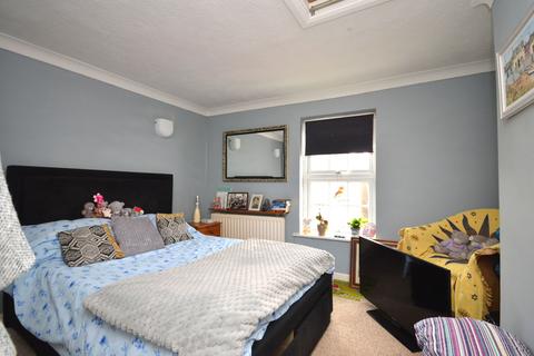 2 bedroom semi-detached house for sale, Victoria Road, Chichester, PO19 7HY