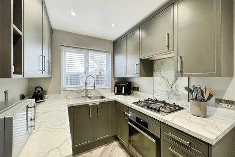 3 bedroom detached house for sale, Nethergreen Avenue, Killamarsh, Sheffield, Derbyshire, S21