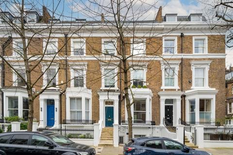 3 bedroom flat to rent, Lower Addison Gardens, London W14
