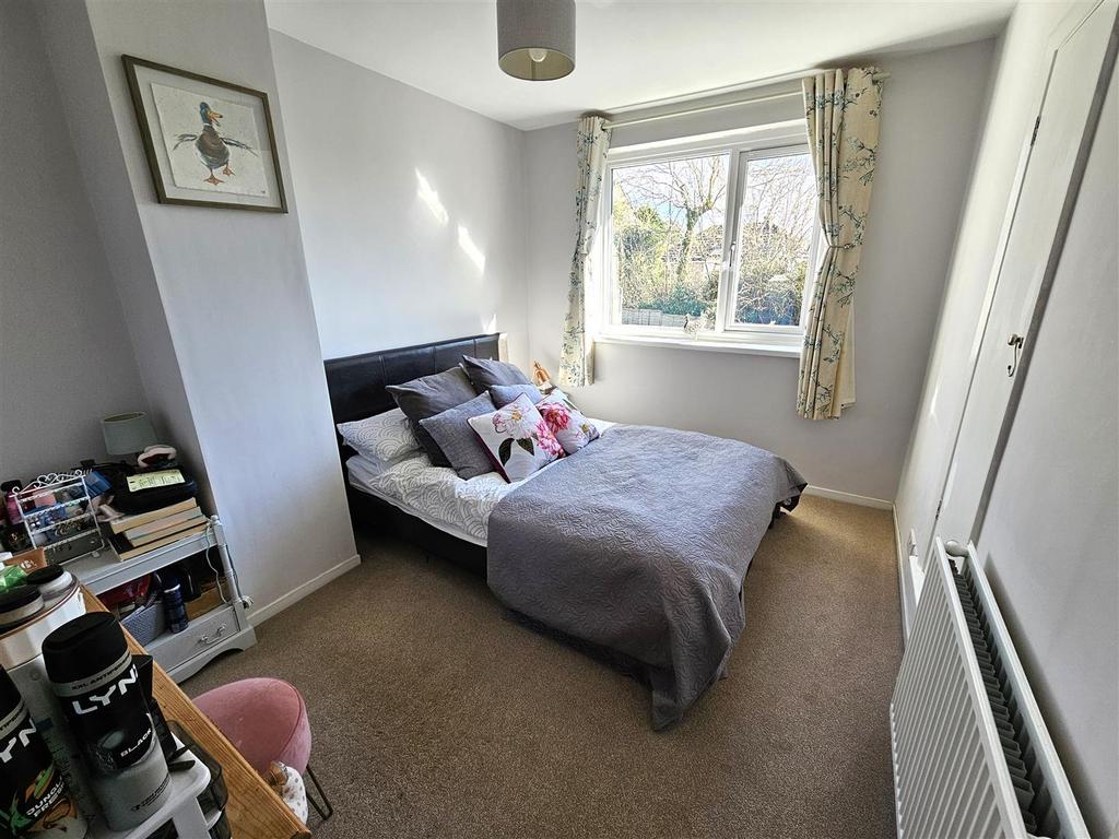 Bedroom 2.jpg