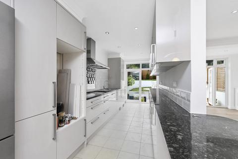 4 bedroom house to rent, Savona Close, Wimbledon, SW19