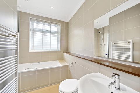 4 bedroom house to rent, Savona Close, Wimbledon, SW19