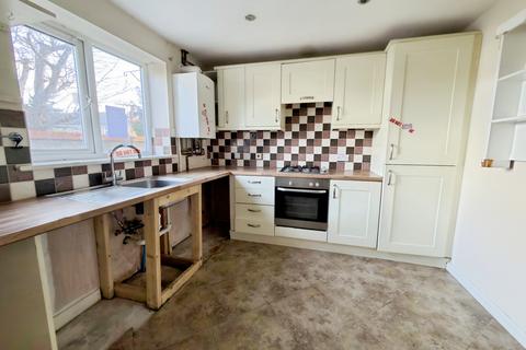 4 bedroom terraced house for sale, 3 Vale Mews, Vale Road, Rhyl, Denbighshire LL18 2BT