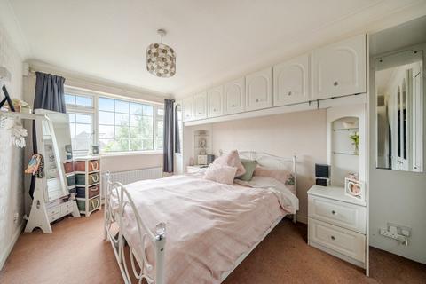 undefined, Duppas Close, Shepperton, TW17