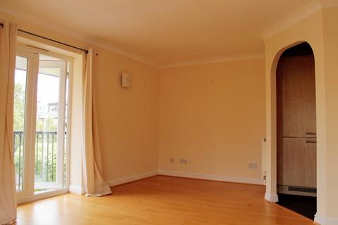 2 bedroom apartment to rent, Farringdon Court, Reading RG1