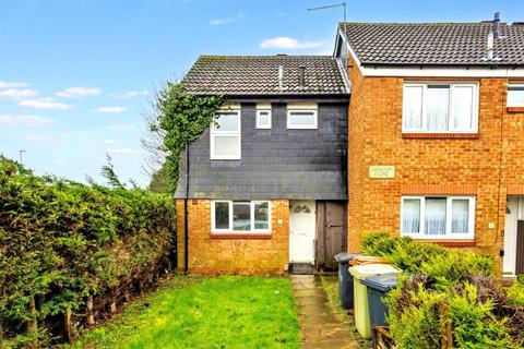 3 bedroom end of terrace house for sale, 1 Sassoon Close, Wellingborough, NN8 3LR