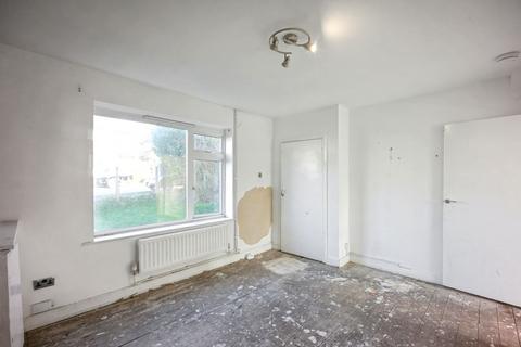 3 bedroom terraced house for sale, 5 Brittain Avenue, Newcastle, ST5 7NU