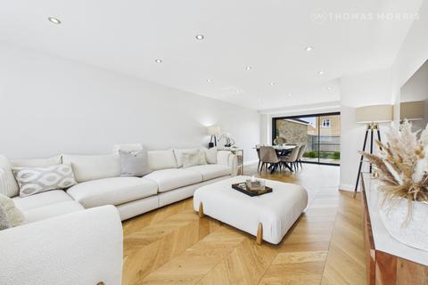 5 bedroom detached house for sale, Jordan Close, Huntingdon PE29