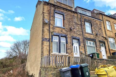 2 bedroom end of terrace house for sale, 18 Peel Park Terrace, Bradford, BD2 4PL