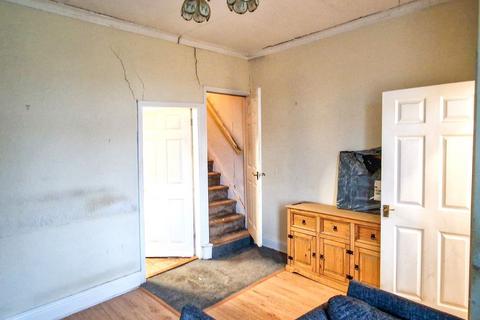 2 bedroom end of terrace house for sale, 18 Peel Park Terrace, Bradford, BD2 4PL