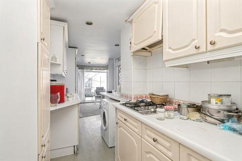 undefined, 29 Fordway Avenue, Blackpool, FY3 8HD