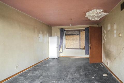 3 bedroom terraced house for sale, 6 Snowden Close, Leeds, LS13 2TS