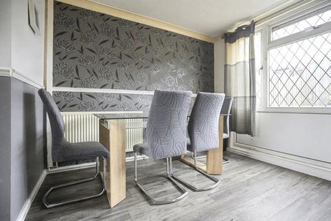 undefined, 16 Stonecliffe Gardens, Leeds, LS12 5BA