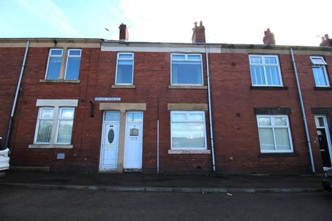undefined, Brack Terrace, Gateshead NE10