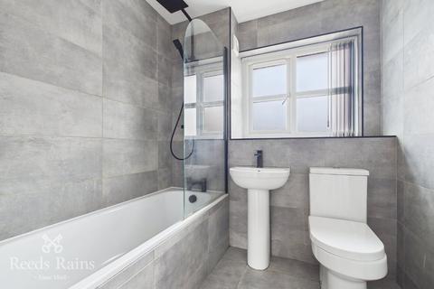 2 bedroom apartment for sale, Burroughs Gardens, Merseyside L3