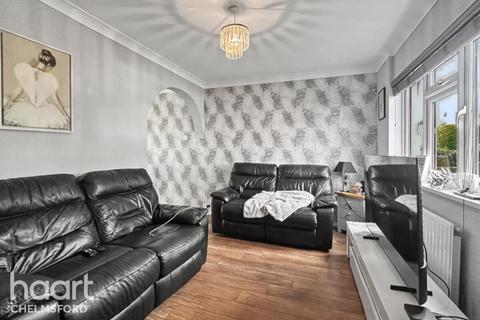 3 bedroom semi-detached house for sale, Meadow Road, Chelmsford